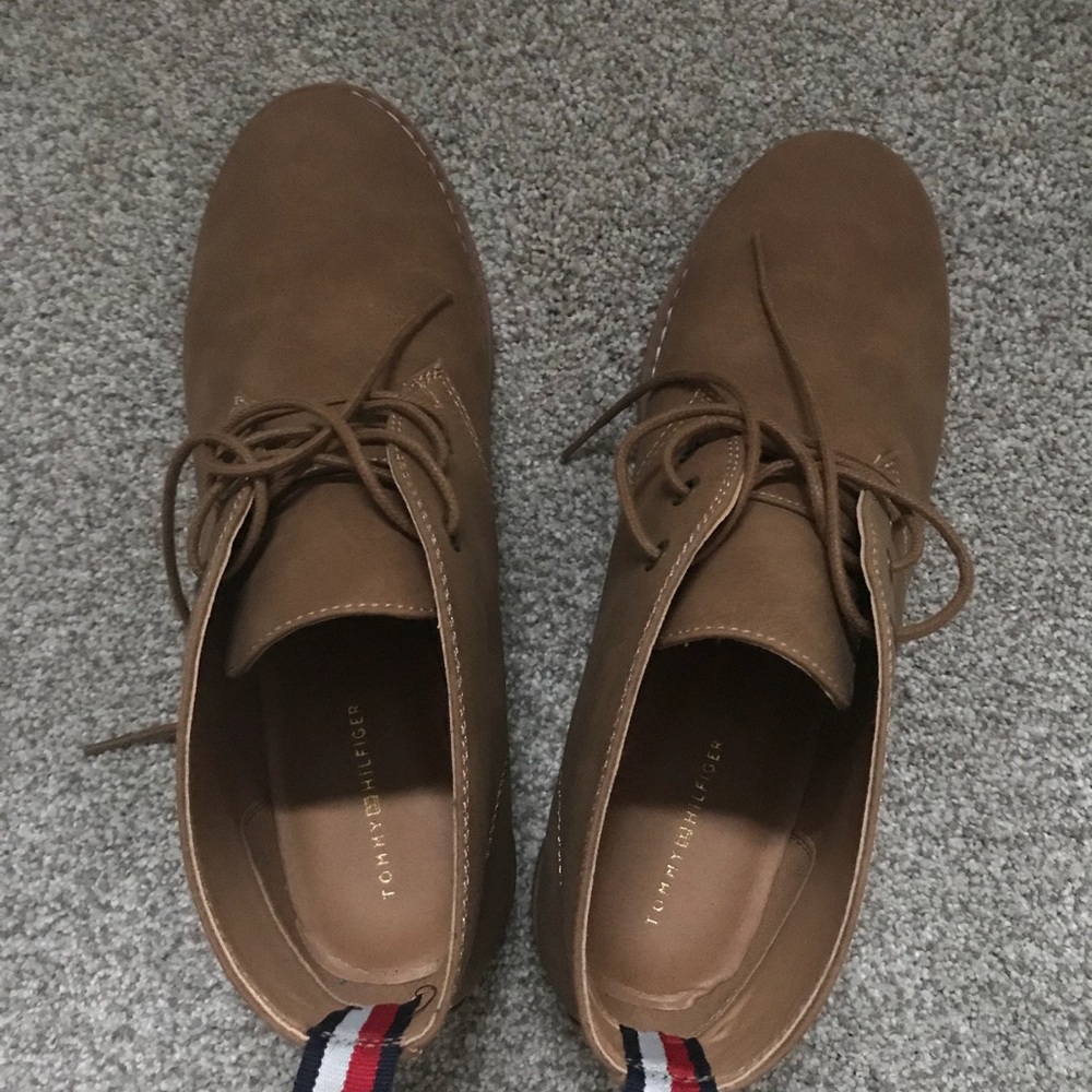 Tommy Hilfiger boots
